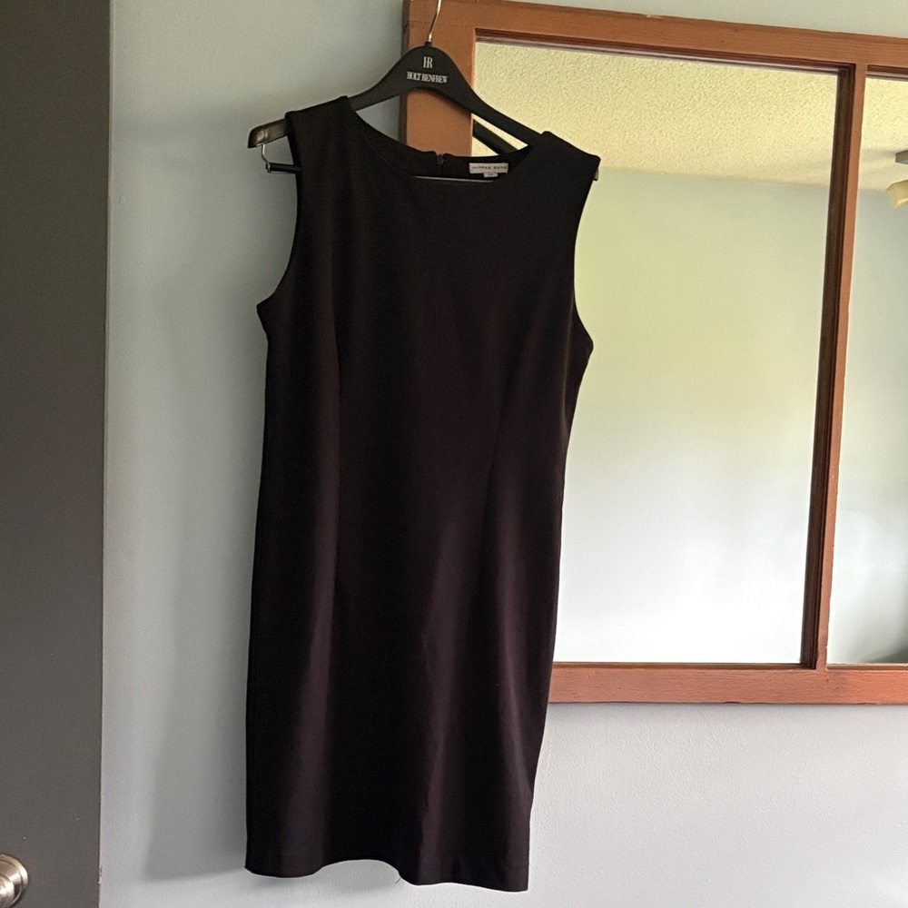 ALFRED SUNG  Black Dress